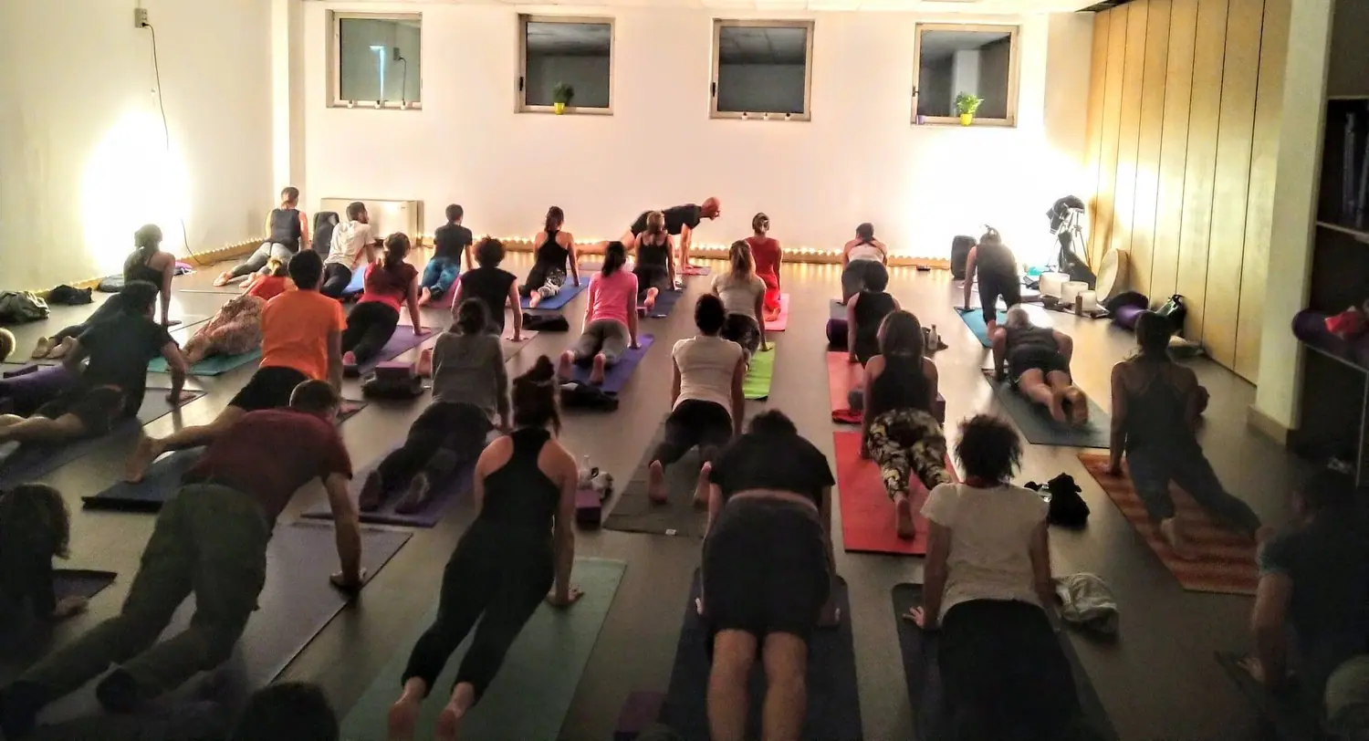 corso insegnante yoga 250 ore annuale a weekend brescia