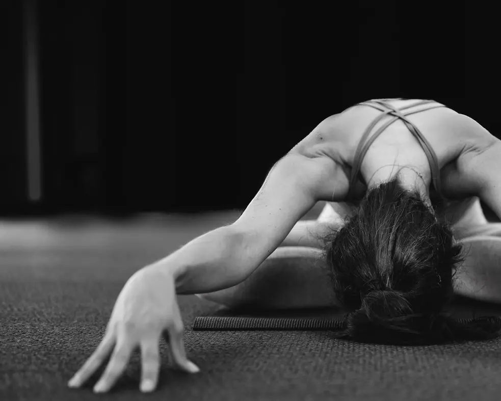 corso yin yoga base residenziale - hari om